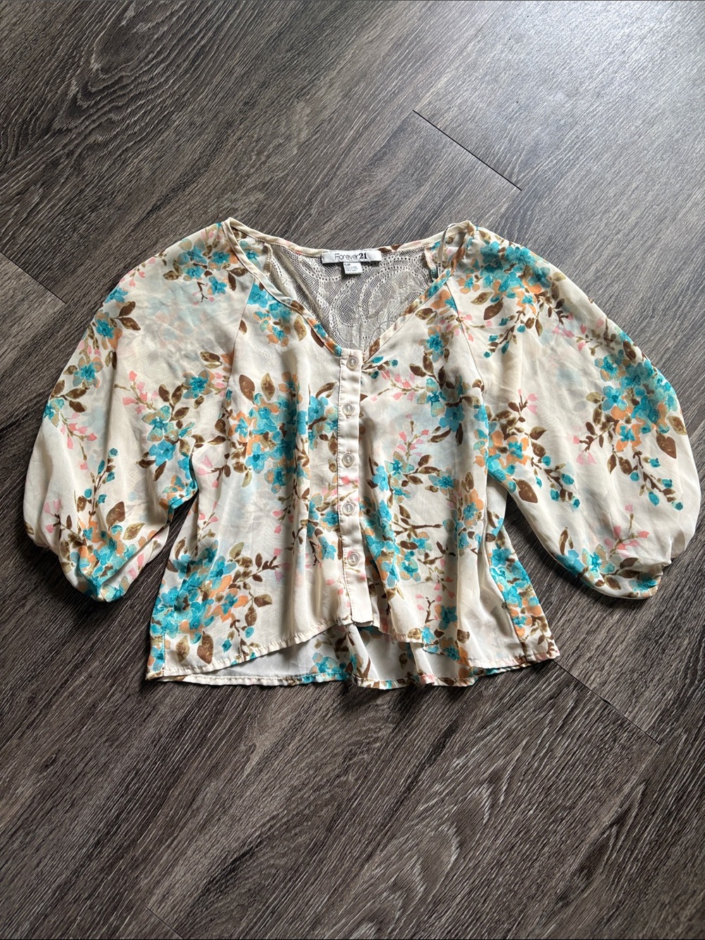 VTG F21 Floral Button-Front Puff Sleeve Flowy Crop Top